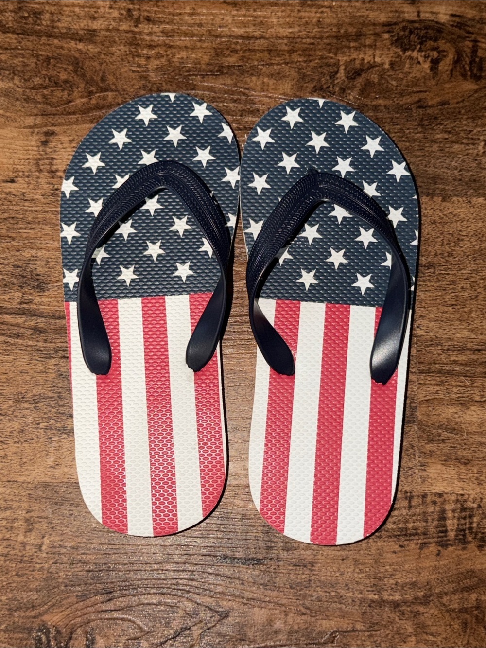 Kids Red, White & Blue American Flag Flip Flops - Youth Beach Sandals size 5/6